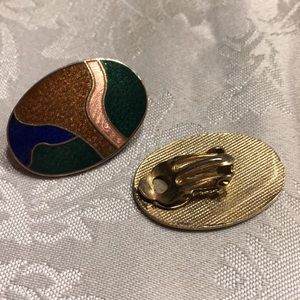 Vintage clip on Earrings